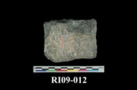 藏品(輝長岩)的圖片